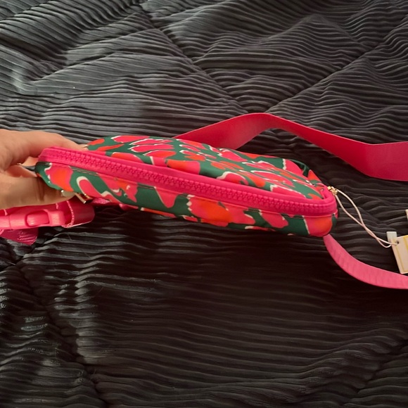 Mary Square Boutique Belt Bag Wild Child - Picture 2 of 15